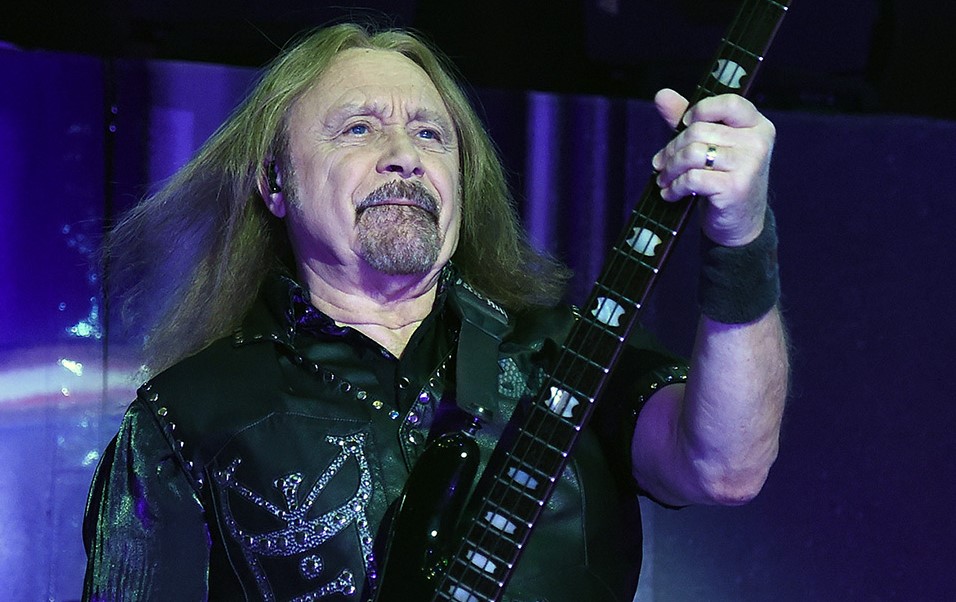  Ian Hill 