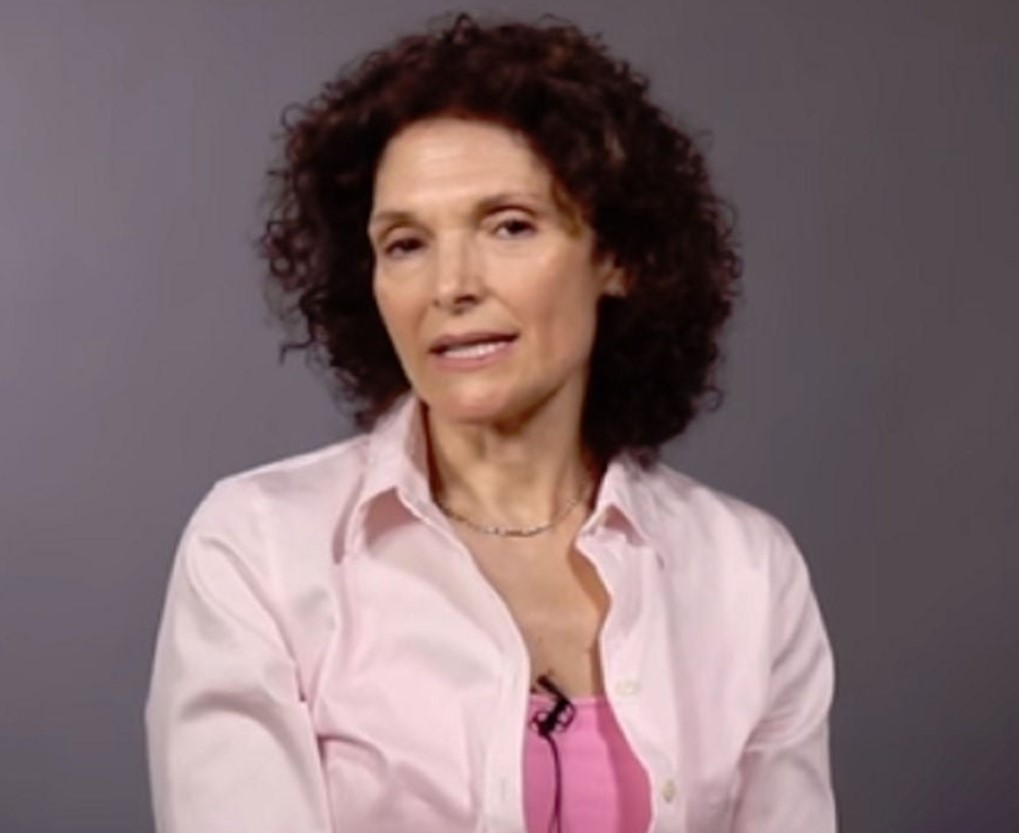 Mary Elizabeth Mastrantonio